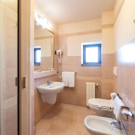 Otel Rifugio Sapienza 3*