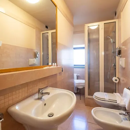 Rifugio Sapienza Hotel 3*